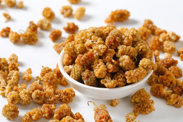 dried white mulberries