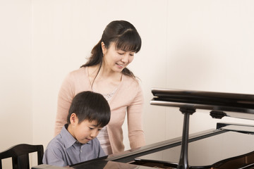ピアノの先生と生徒