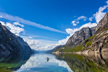 Padling Lysefjorden, Norway