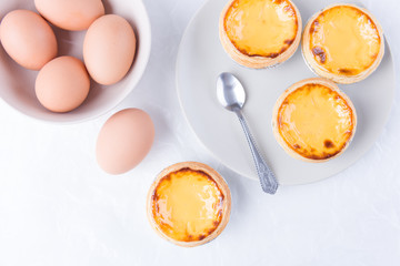 Top view of egg tart.