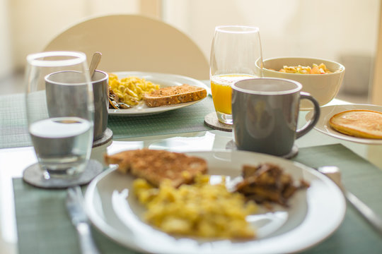 Healthy breakfast with omelet in the sunshine 