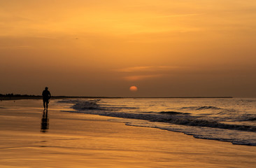 WSCH&Oacute;D SŁOŃCA