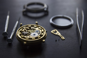 Obraz na płótnie Canvas Mechanical watch repair