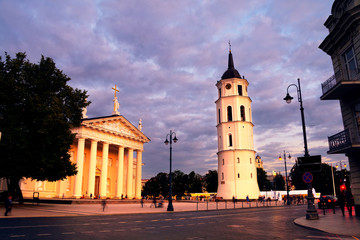 Naklejka premium Cathedral of Vilnius, Lithuania and Bell Tower at night