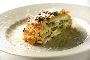 美味しいイタリア料理、前菜のイメージ