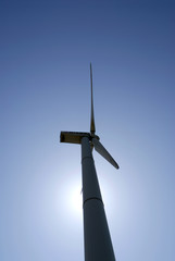 シルエットの風車