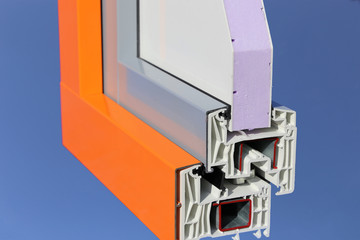 Fensterprofil Kunststofffenster freigestellt