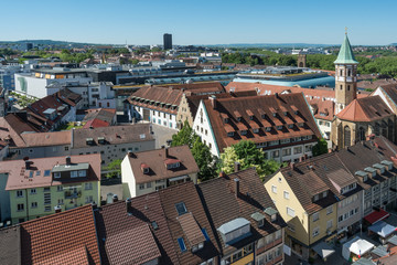 Fototapeta na wymiar Blick über Heilbronn nach Südwesten