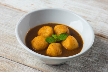 curry fish balls
