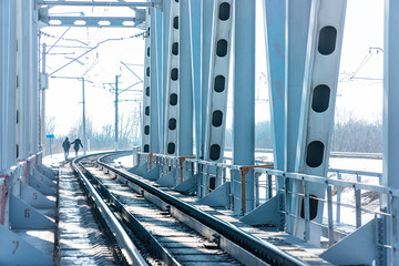 View of the railway bridge from the inside