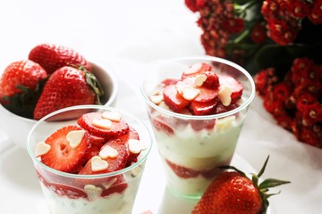 Strawberry Mousse Cups /Valentines day dessert  Prafait