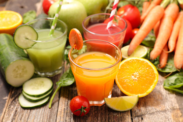 Fototapeta premium fruit and vegetable juice