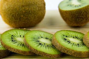 Sliced kiwi fruit
