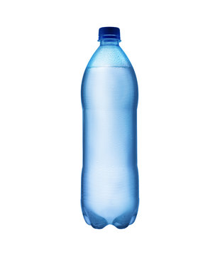 butelka wody w dłoni