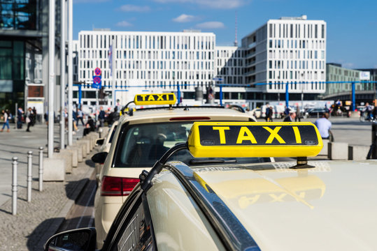 Taxi am Taxistand