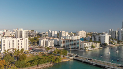 Fototapeta na wymiar Aerial view of Venetian Way and Miami Beach, Florida