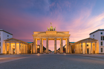 Brandenburger Tor (Brandenburg Gate) , famous landmark in Berlin Germany