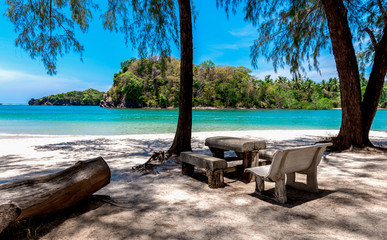 Fototapeta na wymiar Beautiful beach. View of nice tropical sea in thailand.