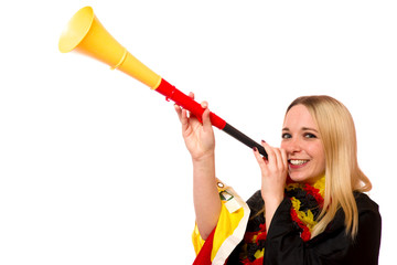 Junge Frau mit Vuvuzela