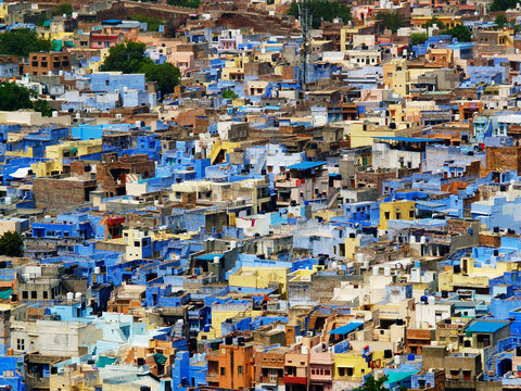 Pittoresque architecture de blue ville, panorama avec beaucoup de batiments en Asie rajasthan