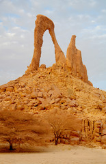 Arch of Bachikele in the shape of lyre, desert of Ennedi, Chad   © robnaw