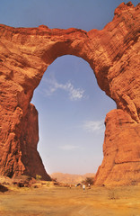 Arch of Aloba in  desert of Ennedi, Chad
 - obrazy, fototapety, plakaty
