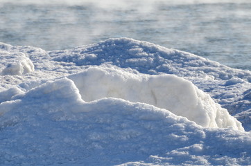 Obraz premium Formacje lodowe na jeziorze Ontario