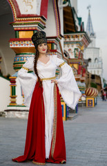 Fototapeta na wymiar Girl in Russian costume