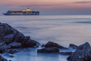 Naklejka premium Phuket Thailand's Beautiful and Diverse eaches 