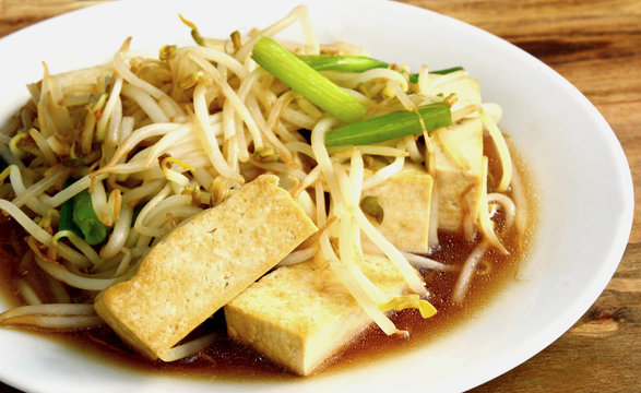 stir fry  Bean Sprouts with Tofu.
Bean Sprouts with Tofu menu