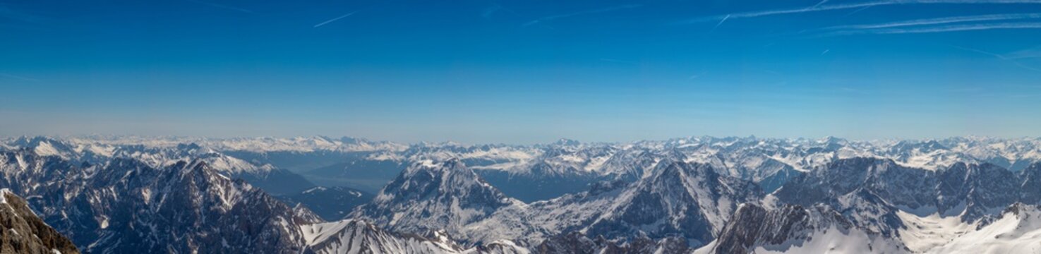 Panorama view from the zugspitze