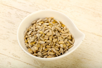 Peeled sunflower seeds