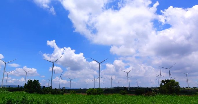 Wind turbine and cloud sky for electric energy