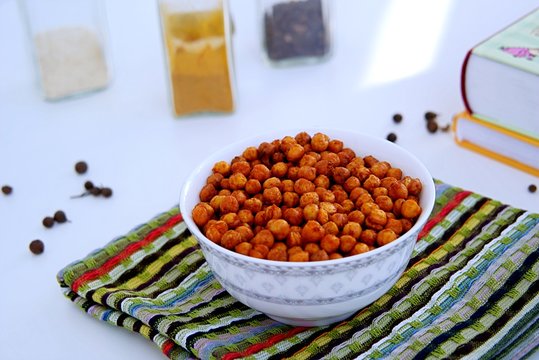 Spicy chickpeas with spices