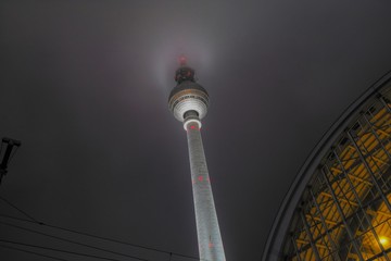 Berlin TV Tower // Berliner Fernsehturm © Jan