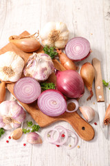 assorted garlic and onion