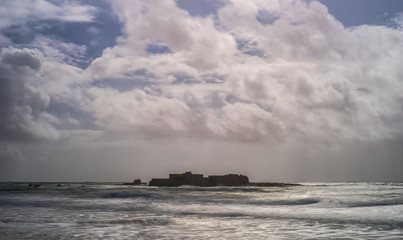 Bretagne Morbihan Fort-Bloqué en contre-jour - Brittany Morbihan Fort-Bloqué in backlighting