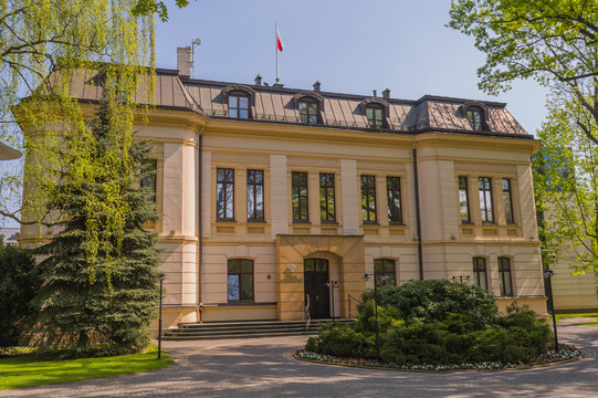 budynek Trybunału Konstytucyjnego w Warszawie