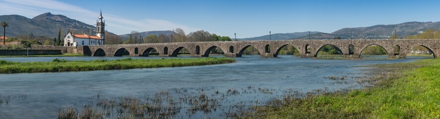 Bridge crossing the Rio Lima