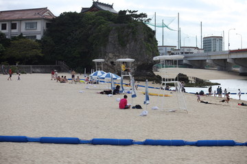 波之上海水浴場