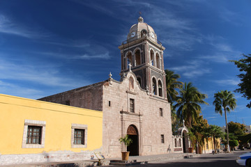 Fototapeta na wymiar Mission in Loreto, Baja California Sur, Mexiko 