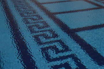 Орнамент в воде