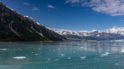 Obraz premium Hubbard Glacier in the Alaskan wilderness. 