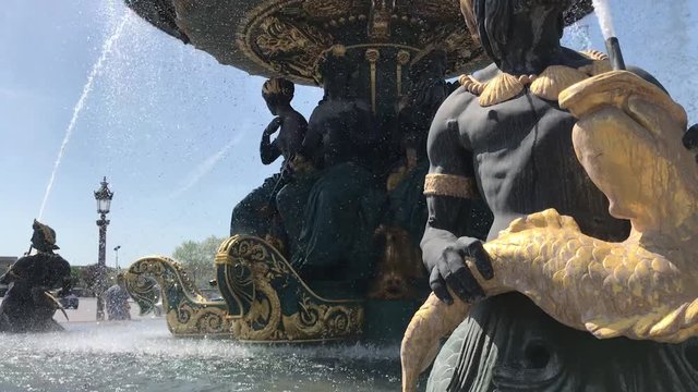 Fontaine des Mers de la Place de la Concorde &agrave; Paris