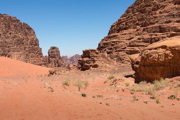 Fototapeta na wymiar Panoramic view of the Wadi Rum desert, Jordan