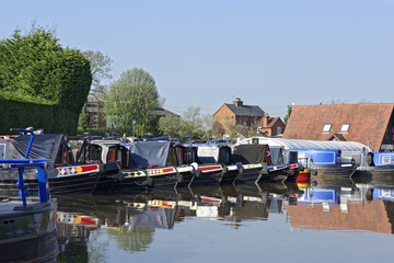 The amazing network of canals, junctions, locks and tunnels left over from the industrial revolution has a fascination all of its own.