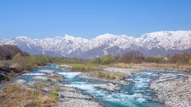 白馬村の春の風景