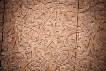 Fototapeta na wymiar Wooden door Arabic decorations
