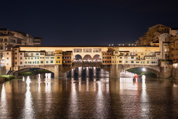 Obraz premium Florence Ponte vecchio by night - tuscany , Italy