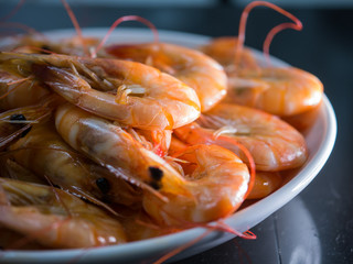 baked shrimp with salt and oyster sauce